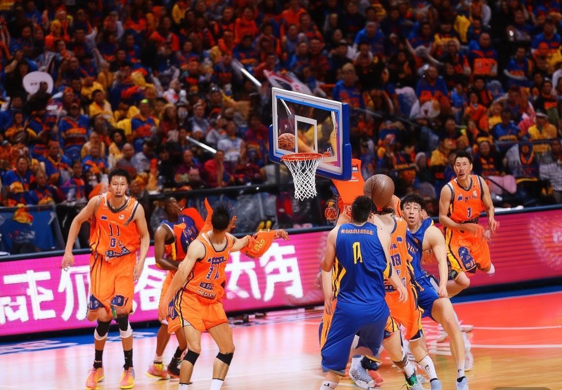 2018 CBA季后赛：粤青巅峰对决战术解析